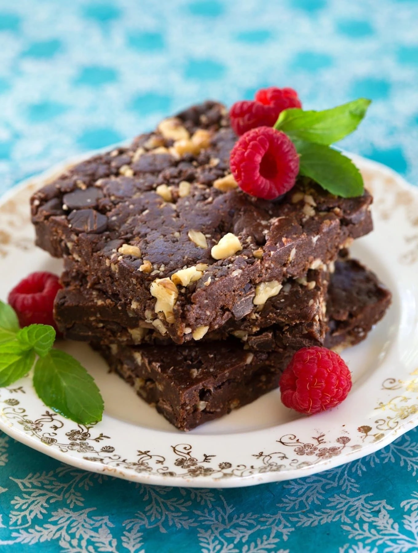 Unbaked Fudgy Vegan Chocolate Brownies